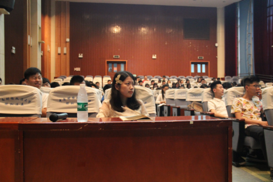 金沙威尼斯官网举办大学生涯规划交流会